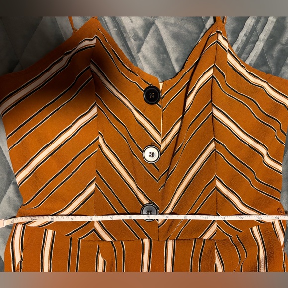 Angie Striped Jumpsuit with Pockets, size large - Picture 3 of 10